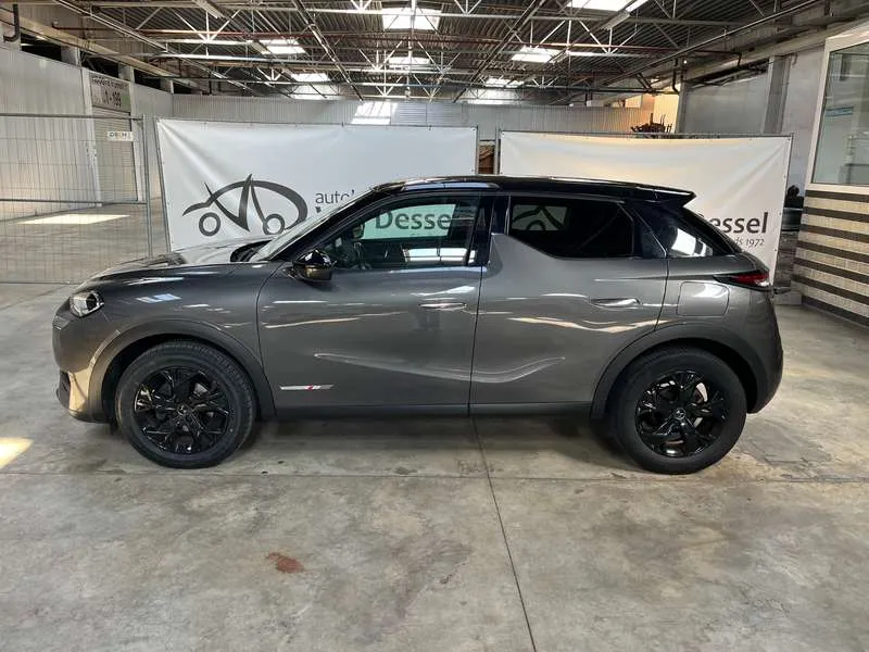 DS Automobiles DS 3 Crossback DS3 Crossback PureTech 100 PERFORMANCE LINE Image 1